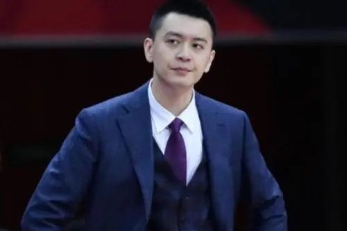 杨鸣未来有没有执教中国男篮的可能?为什么?休闲区蓝鸢梦想 - Www.slyday.coM 杨鸣未来有没有执教中国男篮的可能?为什么?休闲区蓝鸢梦想 - Www.slyday.coM