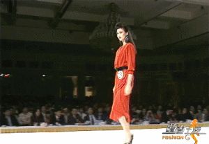 90年代的模特有多惊艳,旧照曝光:自信乐观的女人,有多可怕?休闲区蓝鸢梦想 - Www.slyday.coM 90年代的模特有多惊艳,旧照曝光:自信乐观的女人,有多可怕?休闲区蓝鸢梦想 - Www.slyday.coM