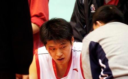 莫科：结婚5个月妻子离世,一夜白头,再婚后依旧赡养前妻父母休闲区蓝鸢梦想 - Www.slyday.coM