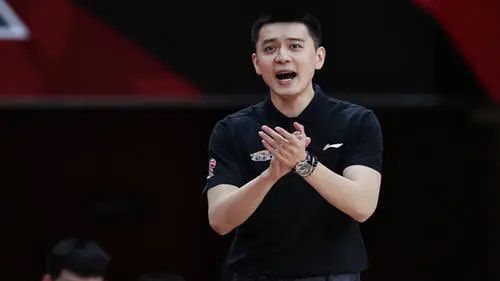 杨鸣未来有没有执教中国男篮的可能?为什么?休闲区蓝鸢梦想 - Www.slyday.coM 杨鸣未来有没有执教中国男篮的可能?为什么?休闲区蓝鸢梦想 - Www.slyday.coM