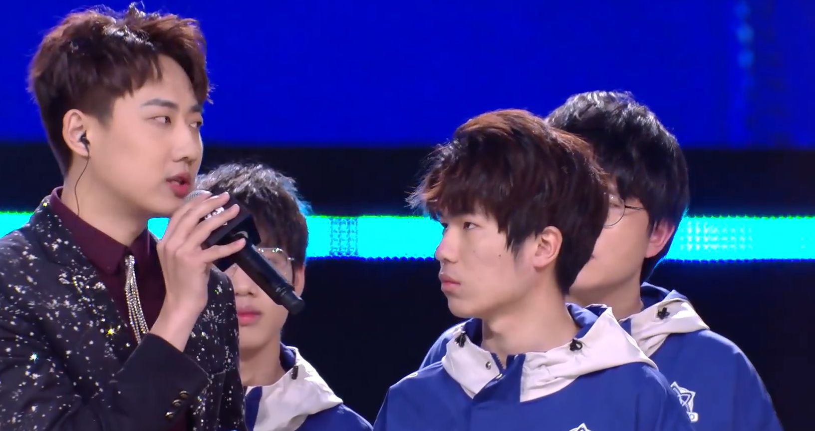 Estar夺冠,FMVP归属却出现争议,花海有点牵强,坦然太可惜了休闲区蓝鸢梦想 - Www.slyday.coM Estar夺冠,FMVP归属却出现争议,花海有点牵强,坦然太可惜了休闲区蓝鸢梦想 - Www.slyday.coM