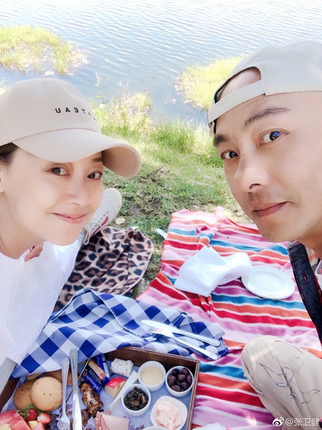 结婚3次都娶同一个女人，17年无子，老男人的爱情故事比偶像剧好看休闲区蓝鸢梦想 - Www.slyday.coM