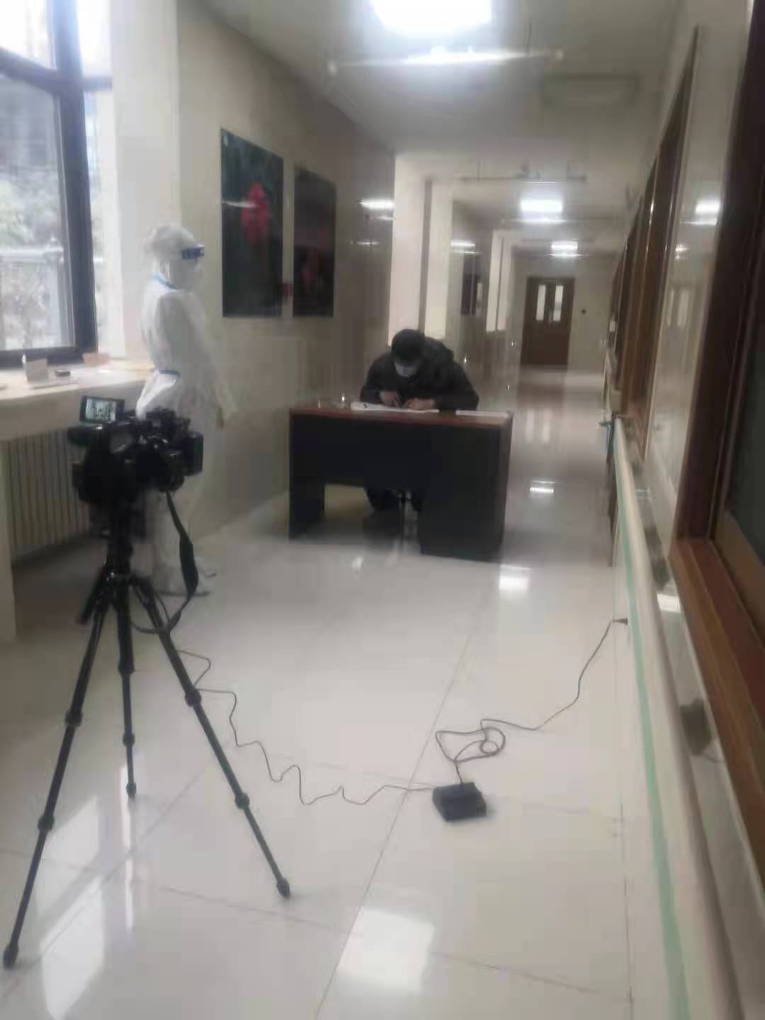 一个人的考场！西安为感染考研学生设特殊考场，感动无数网友休闲区蓝鸢梦想 - Www.slyday.coM