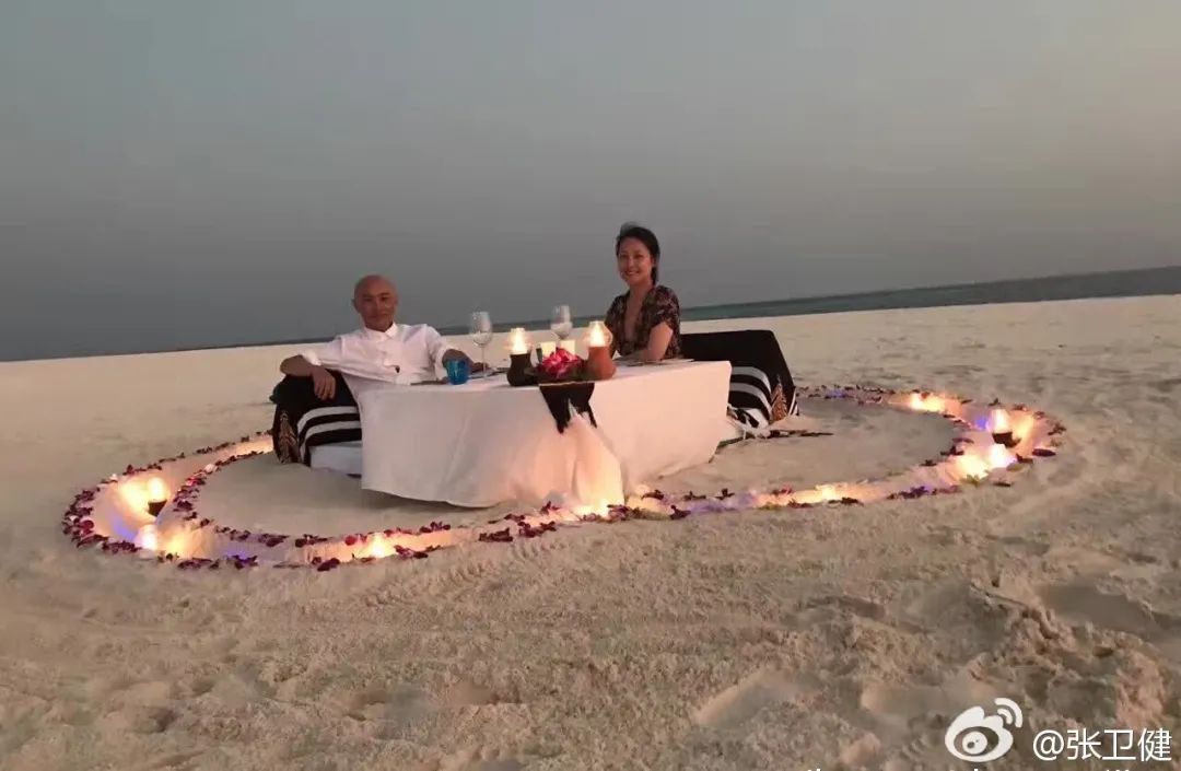 结婚3次都娶同一个女人，17年无子，老男人的爱情故事比偶像剧好看休闲区蓝鸢梦想 - Www.slyday.coM