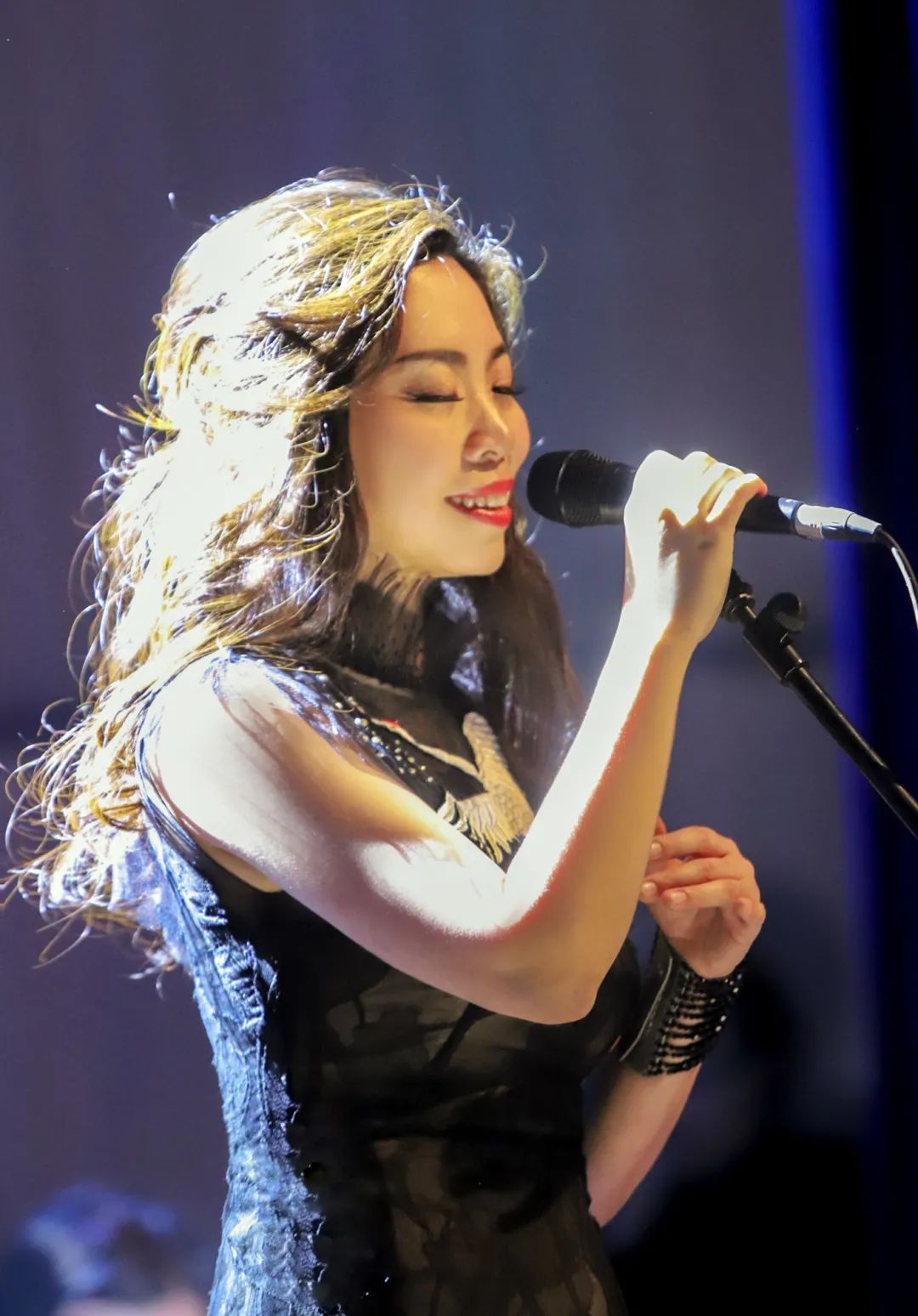 爵士音乐会迎接新年王璁和她的朋友们音乐会在深圳举行