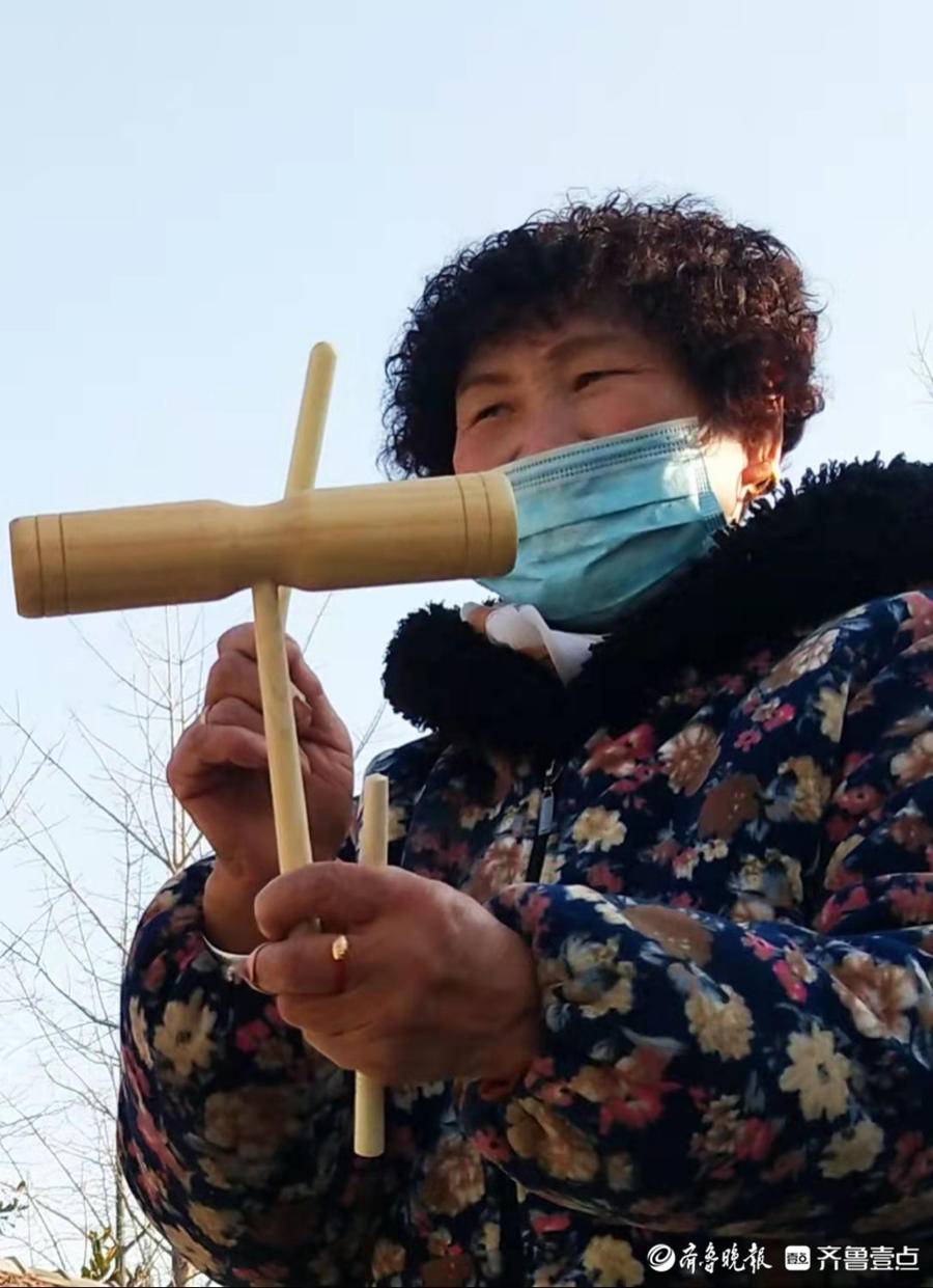 郯城木旋玩具双响筒热起来