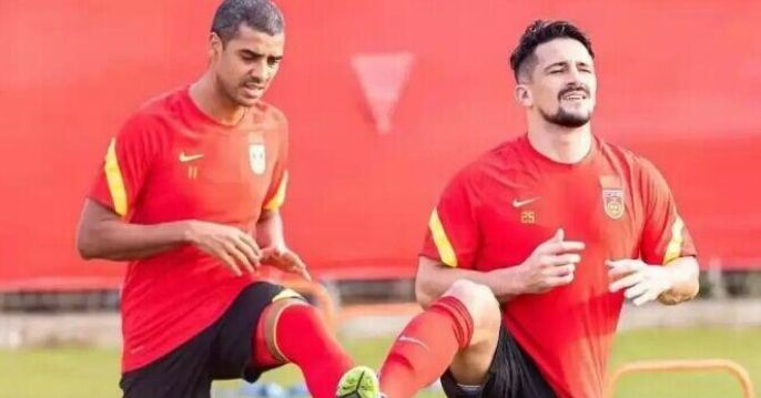 要凉了？5名归化与广州解约，1米85锋霸归化遇阻，这下出线悬了休闲区蓝鸢梦想 - Www.slyday.coM