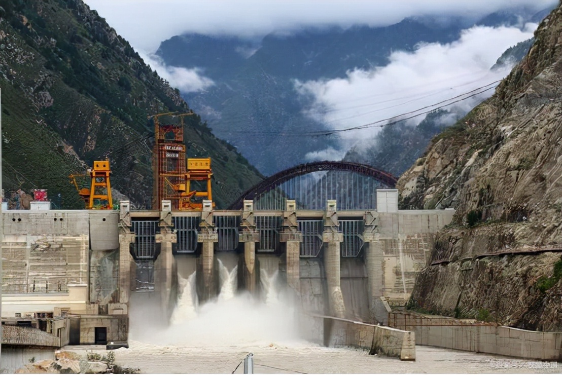 雅鲁藏布江5个水电站图片
