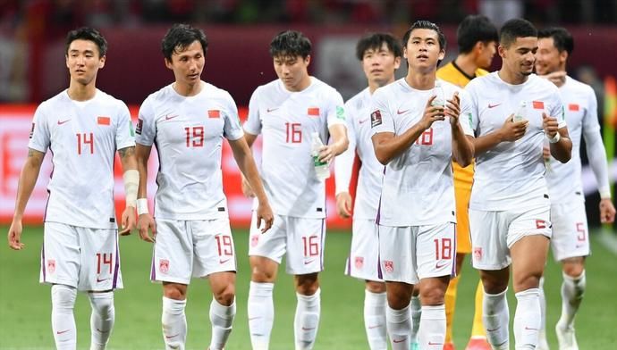 李铁下家曝光?六大国脚爱徒或投中超新土豪,对飙郝伟三分天下休闲区蓝鸢梦想 - Www.slyday.coM 李铁下家曝光?六大国脚爱徒或投中超新土豪,对飙郝伟三分天下休闲区蓝鸢梦想 - Www.slyday.coM