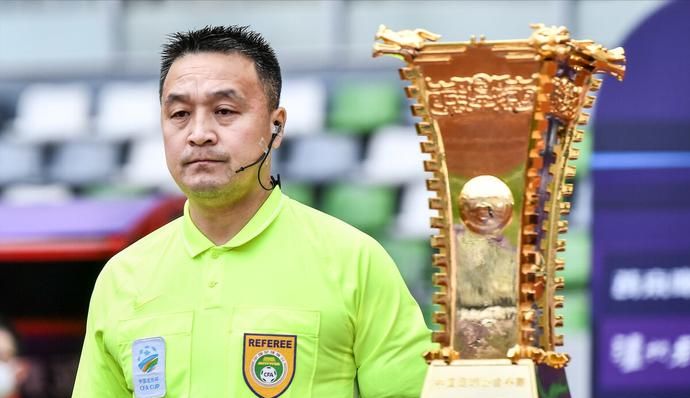 足协杯决赛裁判有变，郝伟最担心的事发生，山东泰山高兴早了休闲区蓝鸢梦想 - Www.slyday.coM