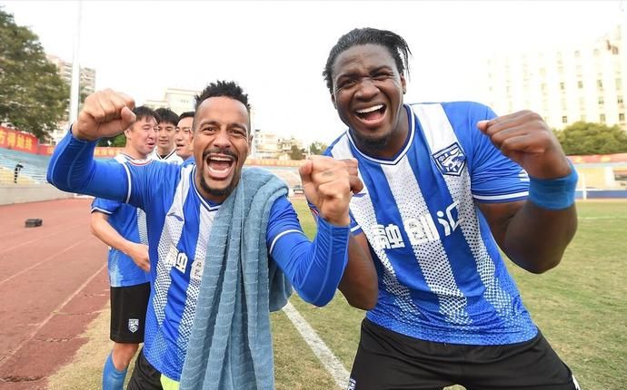 李铁下家曝光?六大国脚爱徒或投中超新土豪,对飙郝伟三分天下休闲区蓝鸢梦想 - Www.slyday.coM 李铁下家曝光?六大国脚爱徒或投中超新土豪,对飙郝伟三分天下休闲区蓝鸢梦想 - Www.slyday.coM