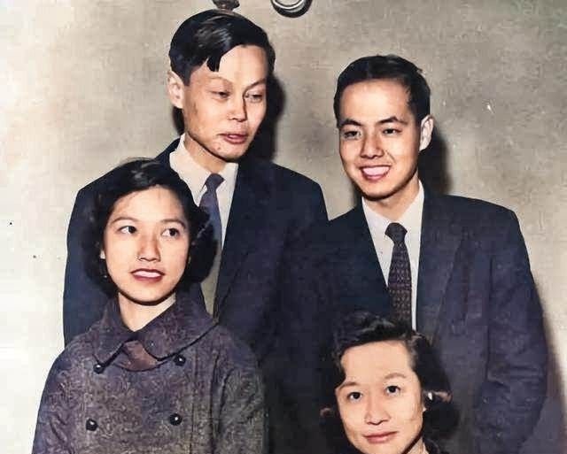 百岁杨振宁的两段师生恋28岁娶21岁杜致礼82岁娶28岁翁帆