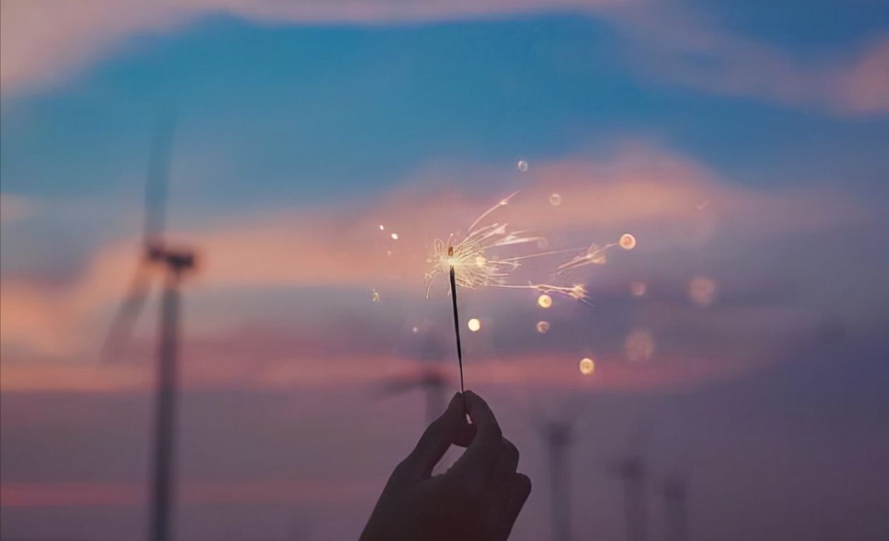 从不发朋友圈的人，大多是这4种人，一般层次都不低休闲区蓝鸢梦想 - Www.slyday.coM