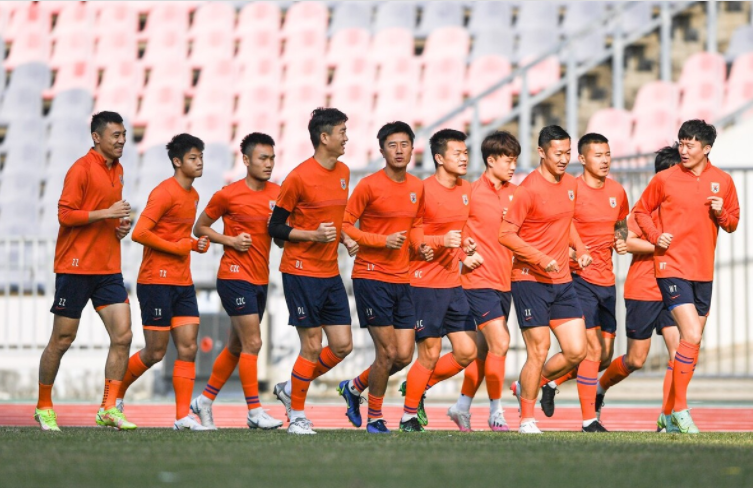 今晚见证:山东泰山中超夺冠,虽有小遗憾,但将成为中超历史第一休闲区蓝鸢梦想 - Www.slyday.coM 今晚见证:山东泰山中超夺冠,虽有小遗憾,但将成为中超历史第一休闲区蓝鸢梦想 - Www.slyday.coM