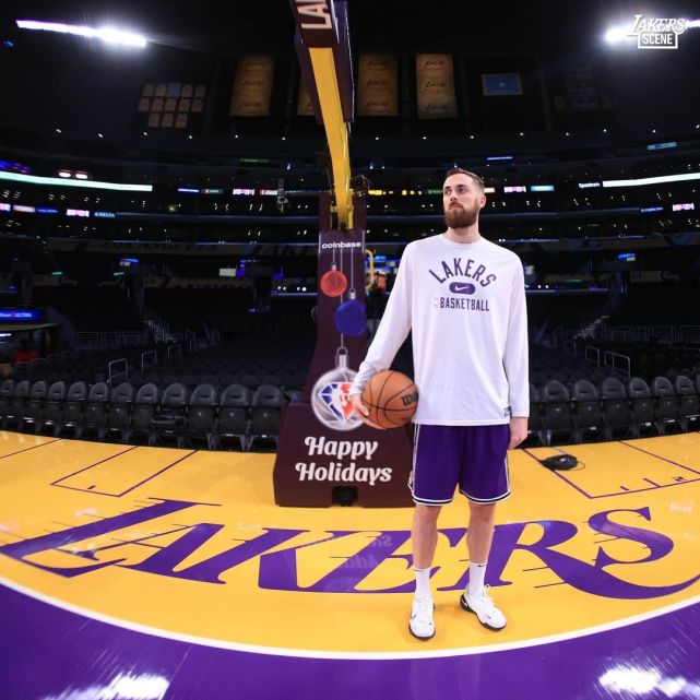 湖人揭晓年终大战首发阵容,布拉德利休战!篮网确认杜兰特打不了休闲区蓝鸢梦想 - Www.slyday.coM 湖人揭晓年终大战首发阵容,布拉德利休战!篮网确认杜兰特打不了休闲区蓝鸢梦想 - Www.slyday.coM