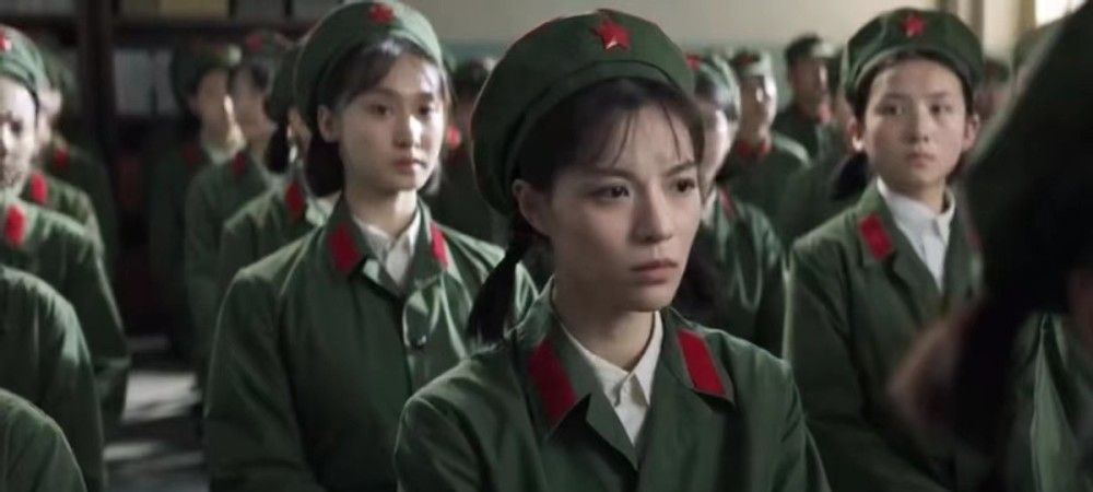 肖战、黄景瑜《王牌部队》今晚开播，磨掉青春岁月，磨不去战友情休闲区蓝鸢梦想 - Www.slyday.coM