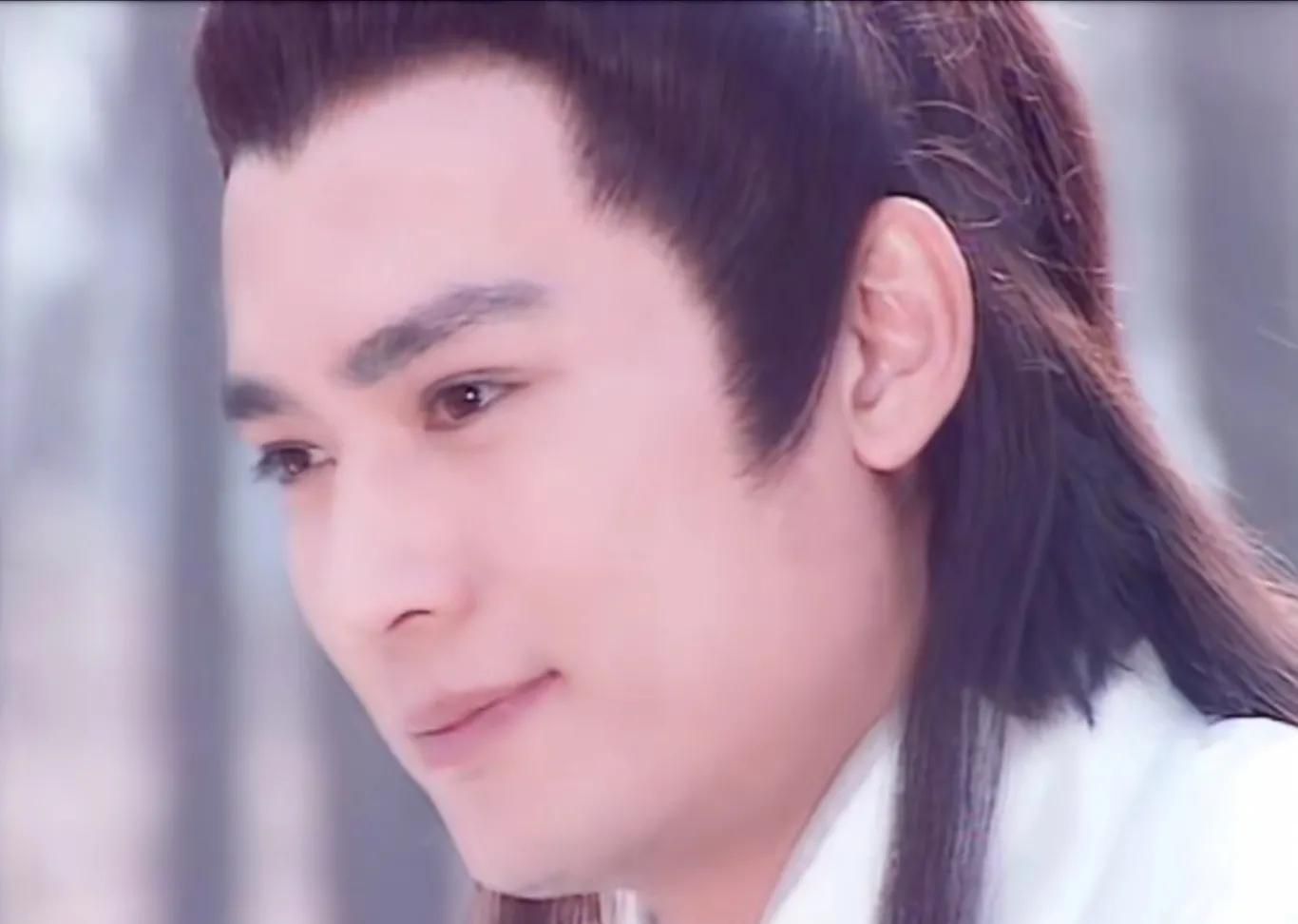 焦恩俊作为古装颜值界杠把子般的存在,拍摄的古装剧尤其多,笼统估摸多