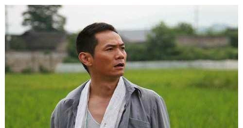 著名演员果靖霖：曾穷到市场捡菜叶，妻子去世12年未婚未娶休闲区蓝鸢梦想 - Www.slyday.coM