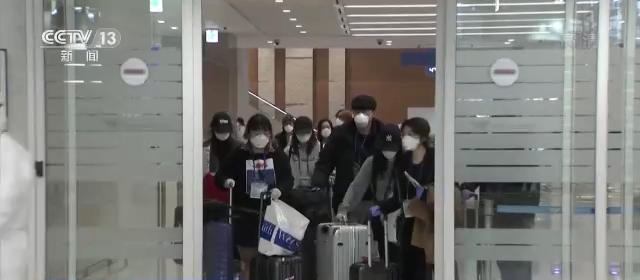 韩国昨日新增奥密克戎感染病例81例 创下这一毒株单日感染病例新高休闲区蓝鸢梦想 - Www.slyday.coM