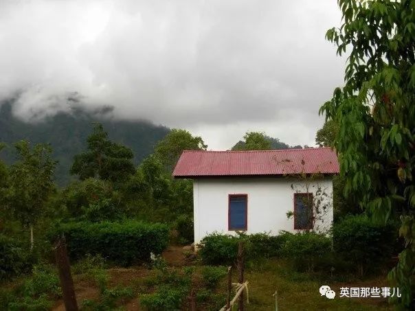 被东帝汶视作国家英雄的传教士，却在自己的孤儿院里性侵女孩。曝光后，依然有大批支持者休闲区蓝鸢梦想 - Www.slyday.coM