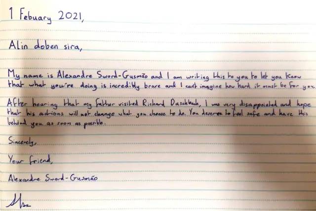 被东帝汶视作国家英雄的传教士，却在自己的孤儿院里性侵女孩。曝光后，依然有大批支持者休闲区蓝鸢梦想 - Www.slyday.coM