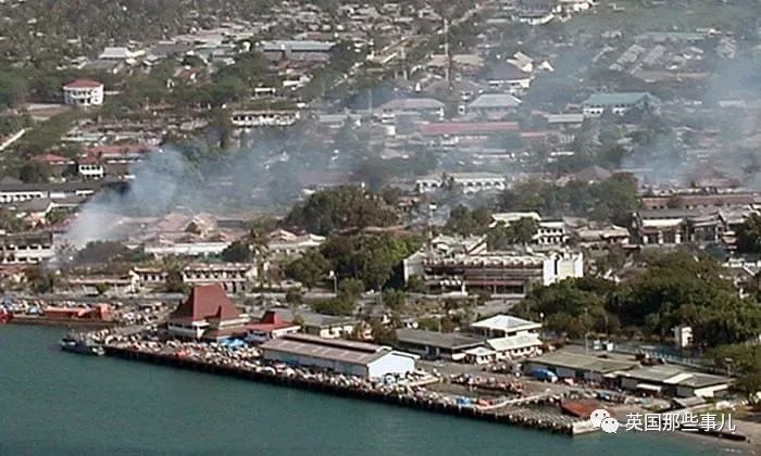 被东帝汶视作国家英雄的传教士，却在自己的孤儿院里性侵女孩。曝光后，依然有大批支持者休闲区蓝鸢梦想 - Www.slyday.coM