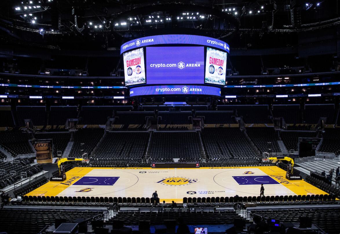 斯台普斯中心山呼海啸备战巅峰对决