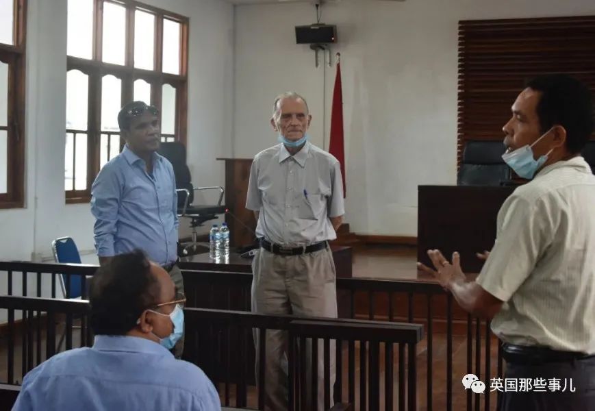 被东帝汶视作国家英雄的传教士，却在自己的孤儿院里性侵女孩。曝光后，依然有大批支持者休闲区蓝鸢梦想 - Www.slyday.coM