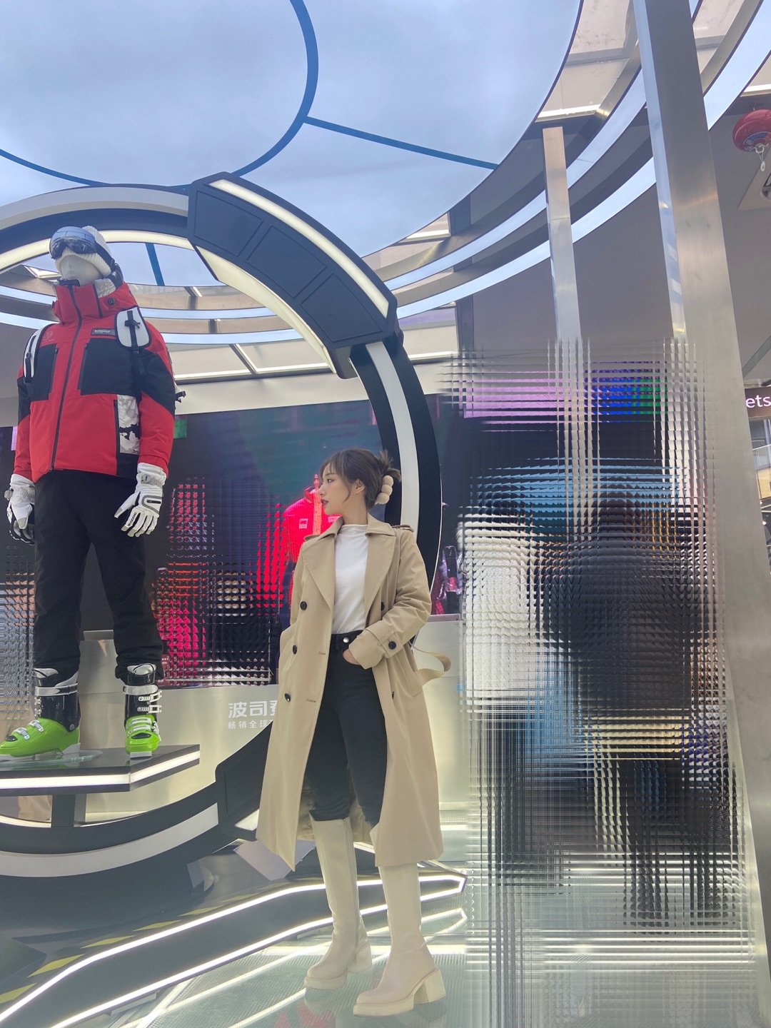 闪现到上海！攒了许久的必入冬装安利来啦 最近又双叒叕降温了！休闲区蓝鸢梦想 - Www.slyday.coM