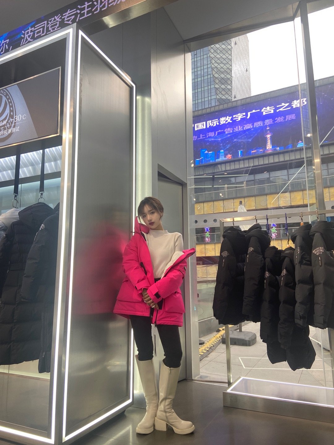 闪现到上海！攒了许久的必入冬装安利来啦 最近又双叒叕降温了！休闲区蓝鸢梦想 - Www.slyday.coM