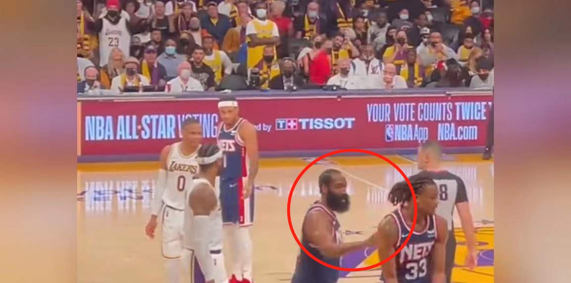 安东尼和篮网小将发生冲突，谁注意到哈登的动作？社会瓜名不虚传休闲区蓝鸢梦想 - Www.slyday.coM