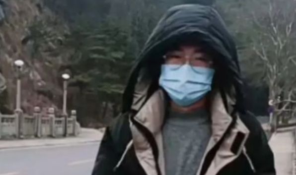 孙海洋终于接回孙卓,一路上游山玩水,但还有一件让人头疼的事休闲区蓝鸢梦想 - Www.slyday.coM 孙海洋终于接回孙卓,一路上游山玩水,但还有一件让人头疼的事休闲区蓝鸢梦想 - Www.slyday.coM