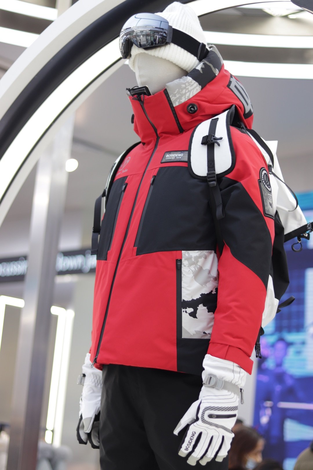 闪现到上海！攒了许久的必入冬装安利来啦 最近又双叒叕降温了！休闲区蓝鸢梦想 - Www.slyday.coM