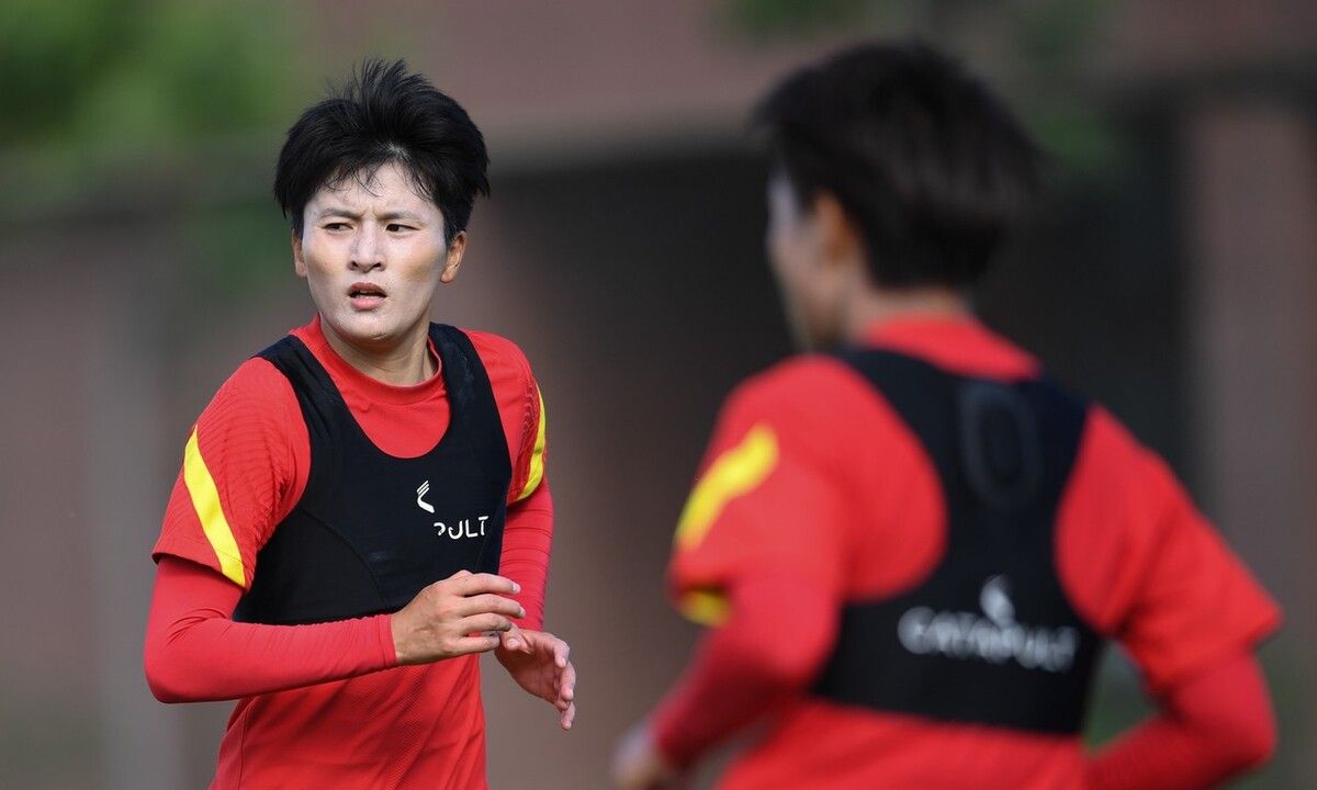 IFFHS公布亚足联女足最佳阵:王珊珊在列,王霜吴海燕进替补席休闲区蓝鸢梦想 - Www.slyday.coM IFFHS公布亚足联女足最佳阵:王珊珊在列,王霜吴海燕进替补席休闲区蓝鸢梦想 - Www.slyday.coM