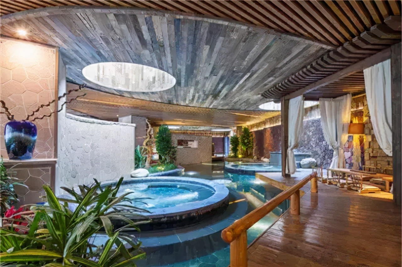 泡汤不止在青城山,成都周边这些网红打卡必去温泉民宿丨南方民宿休闲区蓝鸢梦想 - Www.slyday.coM 泡汤不止在青城山,成都周边这些网红打卡必去温泉民宿丨南方民宿休闲区蓝鸢梦想 - Www.slyday.coM