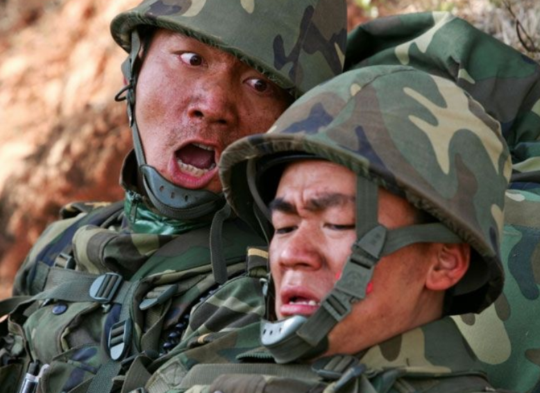 《王牌部队》开播,我真的夸不出口,学学15年前的《士兵突击》吧休闲区蓝鸢梦想 - Www.slyday.coM 《王牌部队》开播,我真的夸不出口,学学15年前的《士兵突击》吧休闲区蓝鸢梦想 - Www.slyday.coM