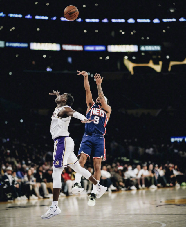 塔克真心冤!哈登击打塔克小腹,被判一级恶犯,篮网7分击败湖人休闲区蓝鸢梦想 - Www.slyday.coM 塔克真心冤!哈登击打塔克小腹,被判一级恶犯,篮网7分击败湖人休闲区蓝鸢梦想 - Www.slyday.coM