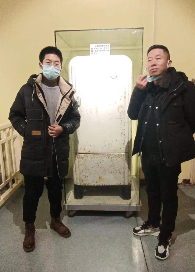 孙卓找到满意学校,深圳上学问题彻底解决,孙海洋宣布一项决定休闲区蓝鸢梦想 - Www.slyday.coM 孙卓找到满意学校,深圳上学问题彻底解决,孙海洋宣布一项决定休闲区蓝鸢梦想 - Www.slyday.coM