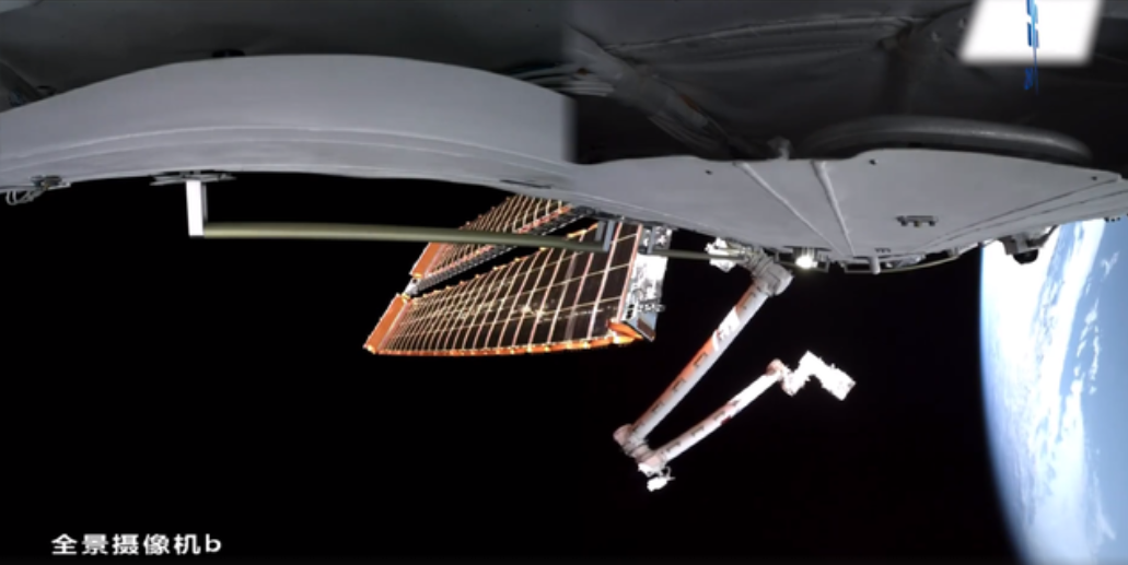 这次没法狡辩!美国卫星今年两次接近中国空间站,机械臂能抓?休闲区蓝鸢梦想 - Www.slyday.coM 这次没法狡辩!美国卫星今年两次接近中国空间站,机械臂能抓?休闲区蓝鸢梦想 - Www.slyday.coM