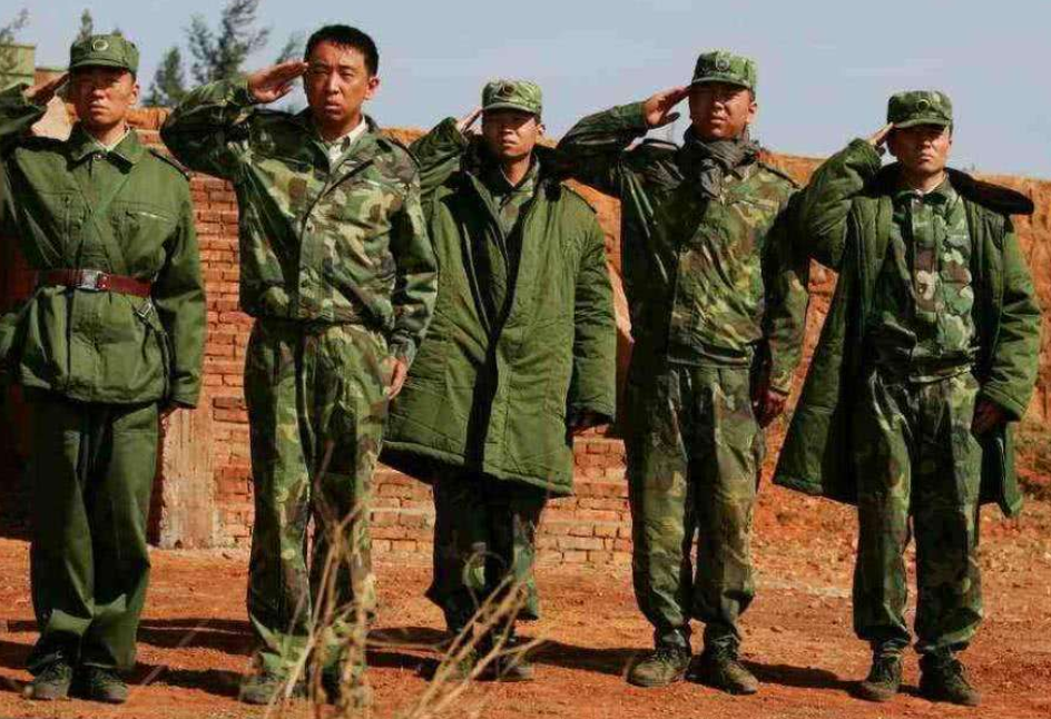 《王牌部队》开播,我真的夸不出口,学学15年前的《士兵突击》吧休闲区蓝鸢梦想 - Www.slyday.coM 《王牌部队》开播,我真的夸不出口,学学15年前的《士兵突击》吧休闲区蓝鸢梦想 - Www.slyday.coM