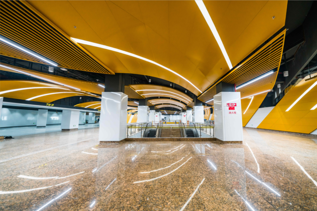 小布实地探营打卡点地铁14号线预计年底前开通初期运营