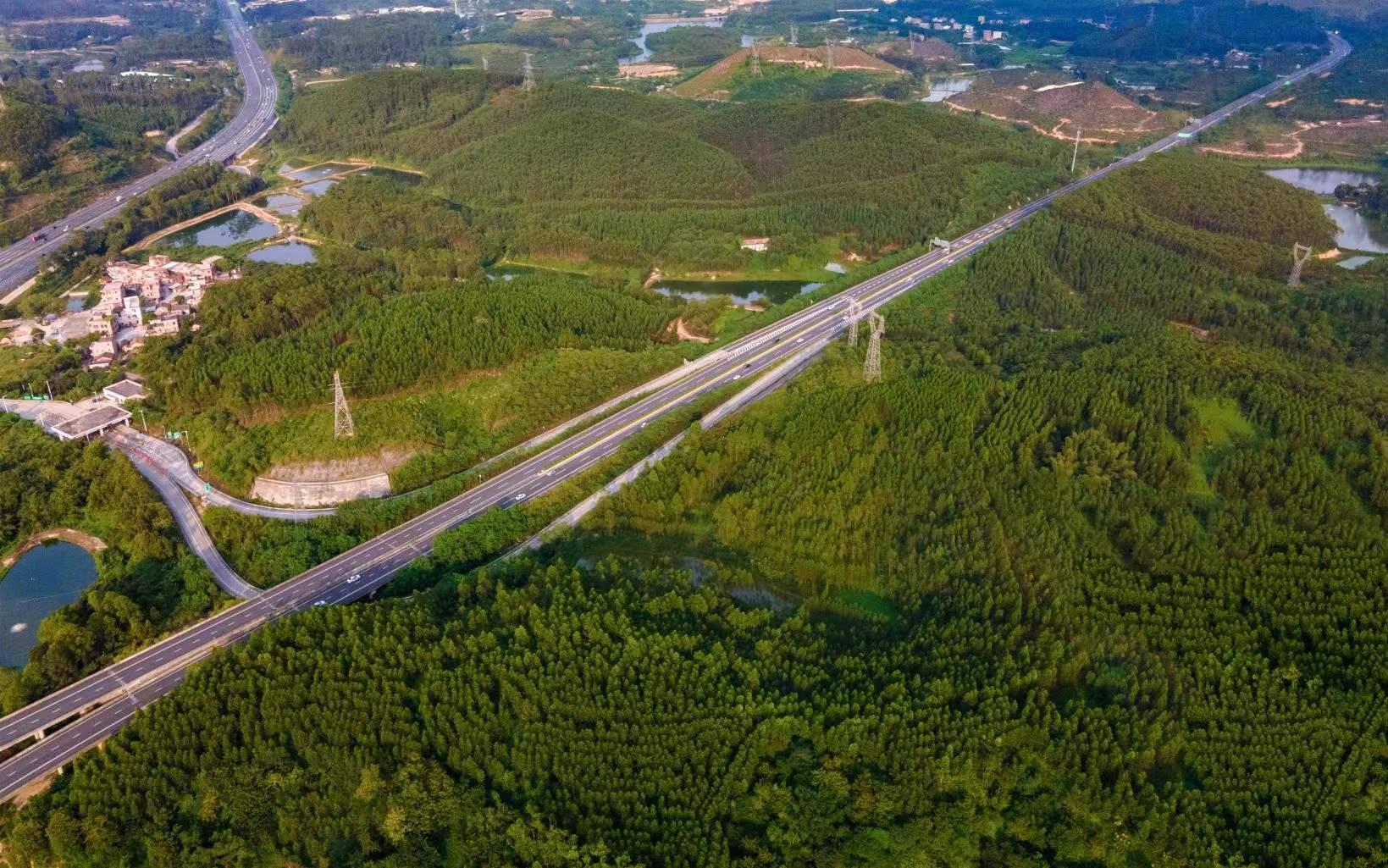 广中江高速正式全线通车南沙往江门车程节省约30分钟