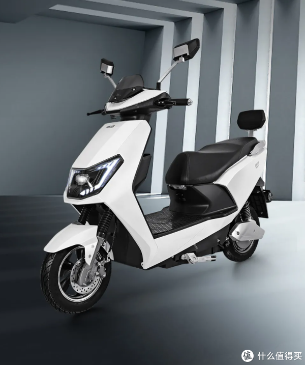 我这次要推荐的电动车是欧派电动车的衡动力车款——欧派t3最近朋友想