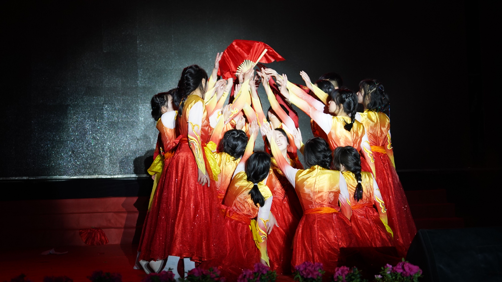 合江县榕山中学隆重举行2022年元旦文艺汇演|榕山|文艺汇演|合江县