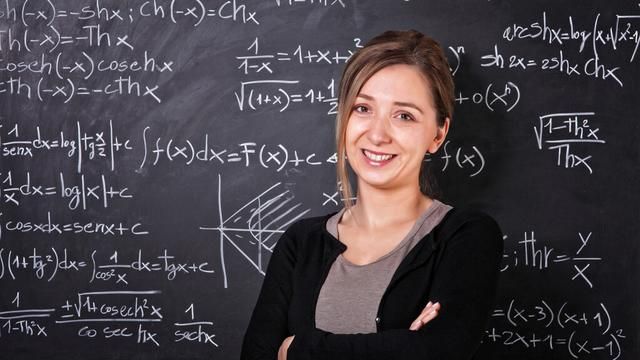 体制内教师工资待遇到底有多低吗?休闲区蓝鸢梦想 - Www.slyday.coM 体制内教师工资待遇到底有多低吗?休闲区蓝鸢梦想 - Www.slyday.coM