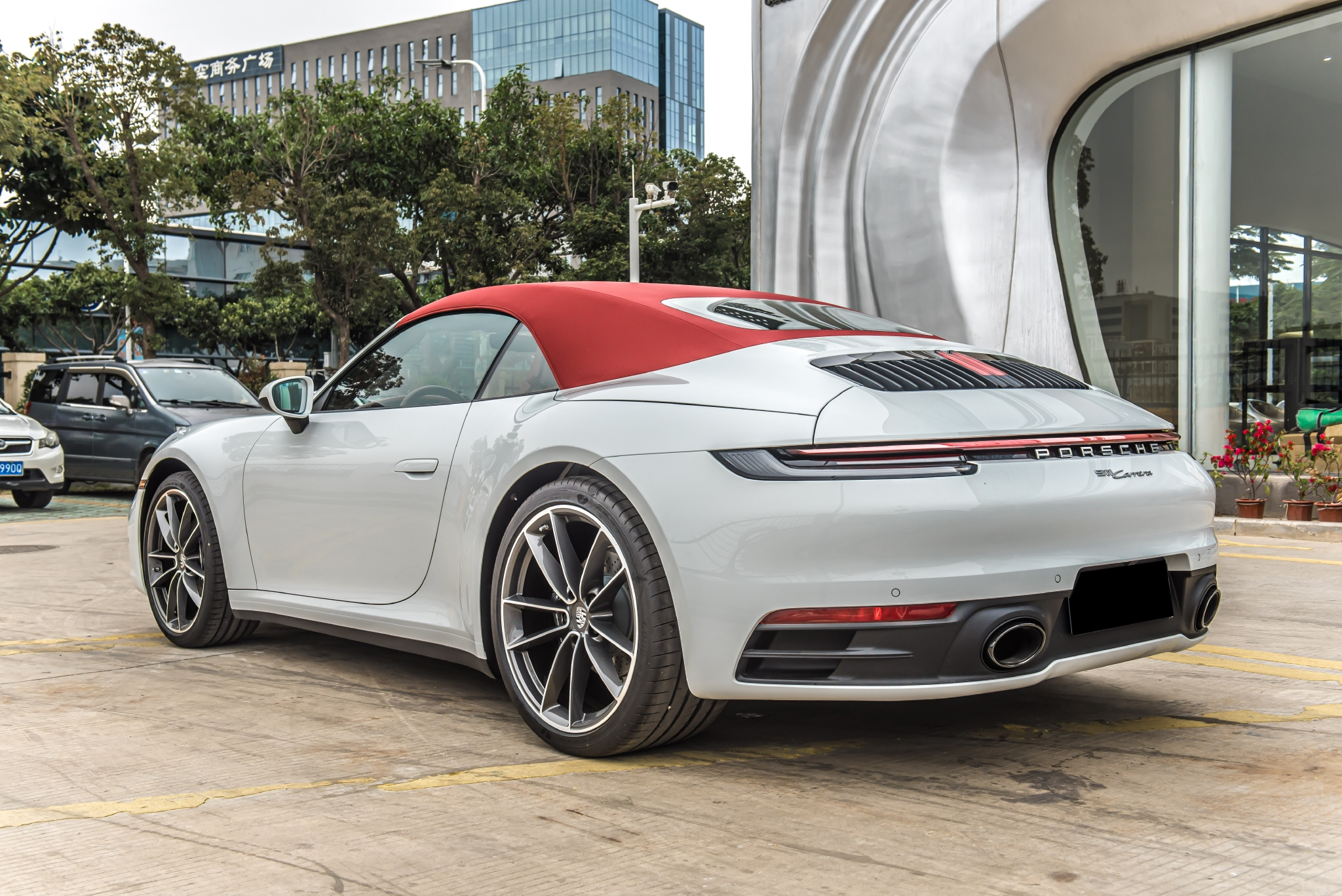 厦门2022款保时捷911carreracabriolet30t白外红内实车美拍