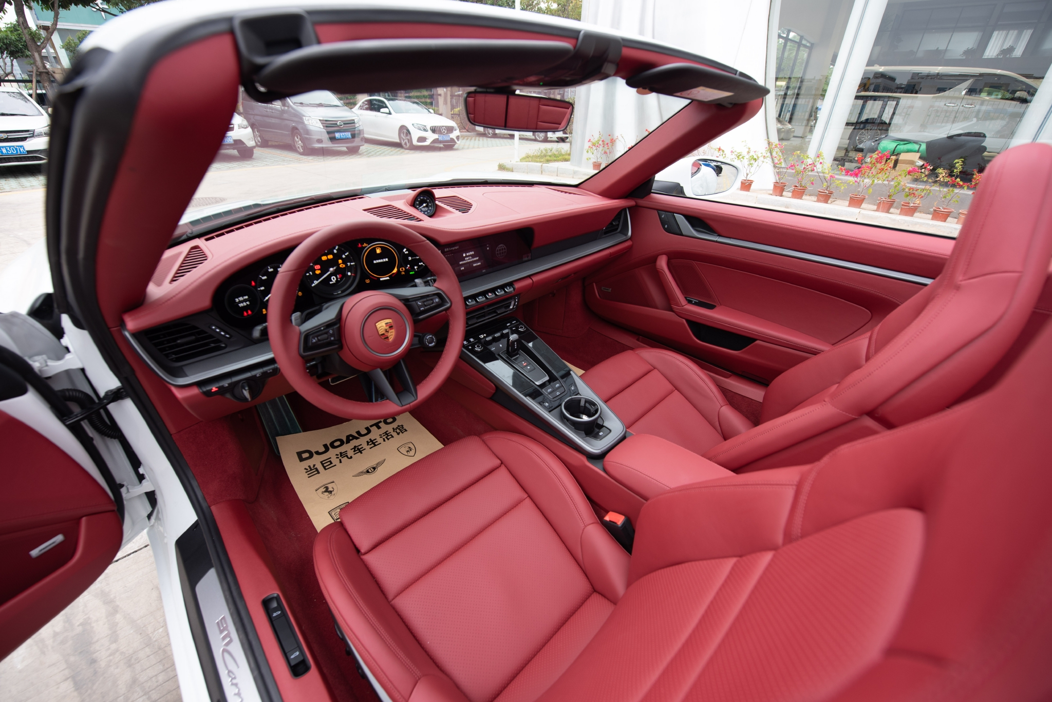 厦门2022款保时捷911carreracabriolet30t白外红内实车美拍