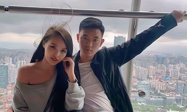 重庆两姐弟坠亡案后续,生父及女友被判死刑,生母一句话催人泪下休闲区蓝鸢梦想 - Www.slyday.coM 重庆两姐弟坠亡案后续,生父及女友被判死刑,生母一句话催人泪下休闲区蓝鸢梦想 - Www.slyday.coM