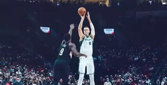 极限五小!首发最高2.01米,被残阵独行侠完爆,开拓者该重建了休闲区蓝鸢梦想 - Www.slyday.coM