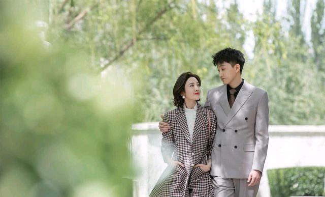 小敏家:先后嫁妈宝男控制狂,刘小捷这种人,比徐正还扭曲可怕休闲区蓝鸢梦想 - Www.slyday.coM 小敏家:先后嫁妈宝男控制狂,刘小捷这种人,比徐正还扭曲可怕休闲区蓝鸢梦想 - Www.slyday.coM